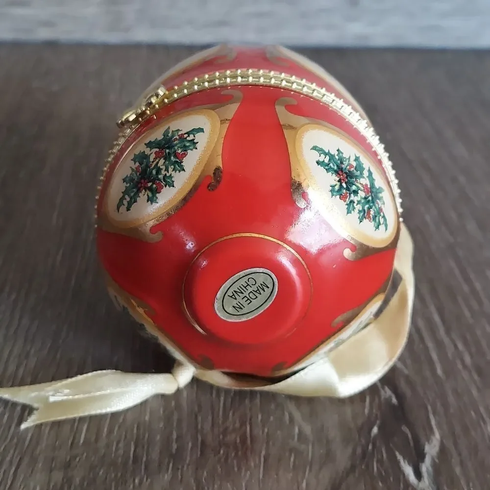 Vintage Mr. Christmas Egg Ornament Trinket Box Musical